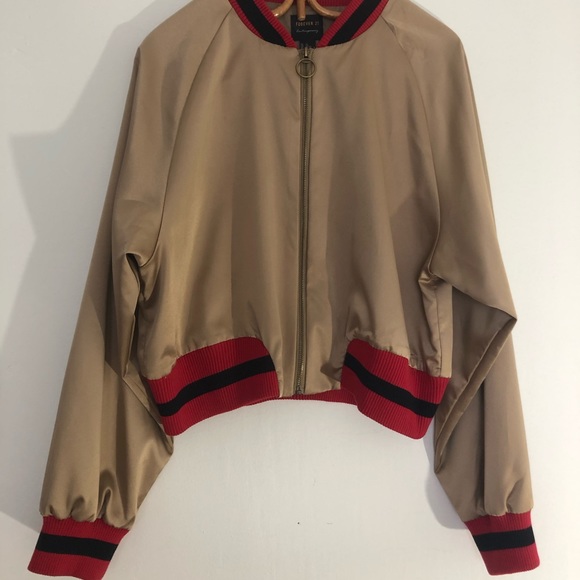 Satin bomber - Picture 2 of 5